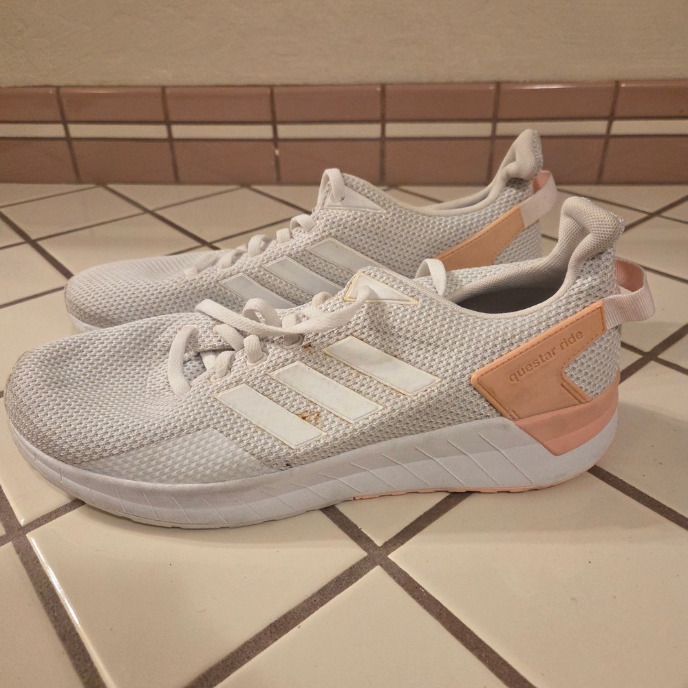 Adidas Questar Ride Womens Running Shoes Size 11 White Peach DB1811